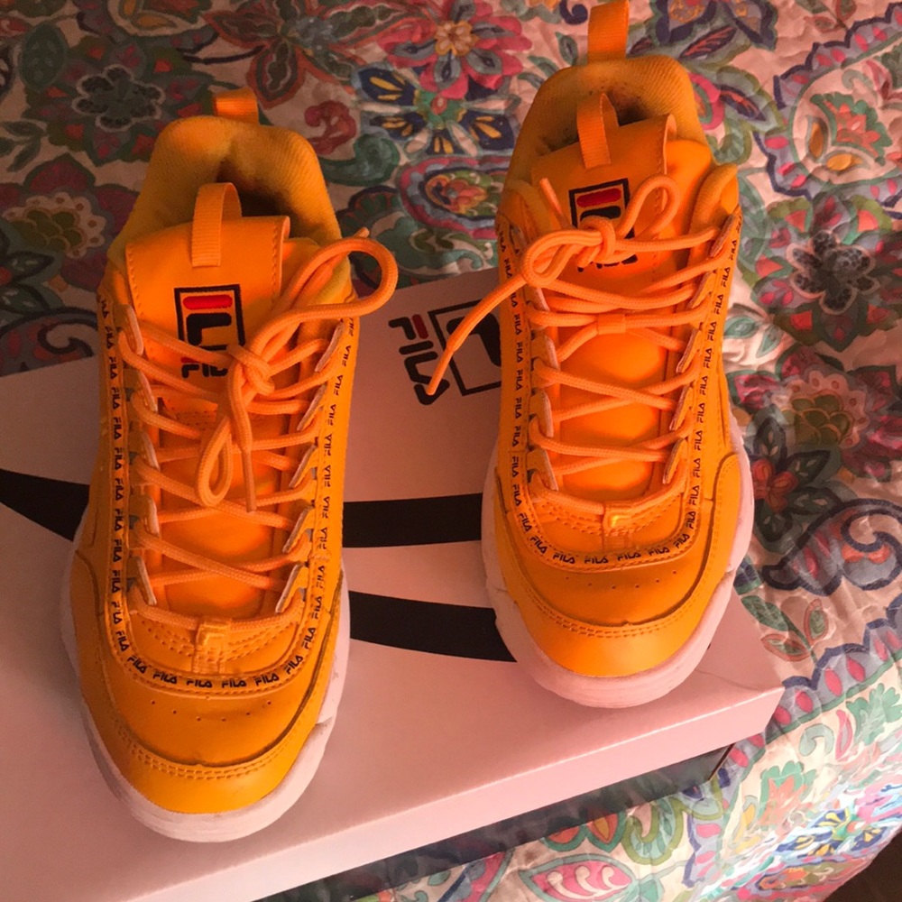 YELLOW FILA DISRUPTORS 2 PERMIUM